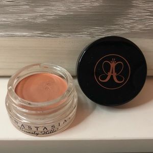 Anastasia Beverly Hills Waterproof Creme